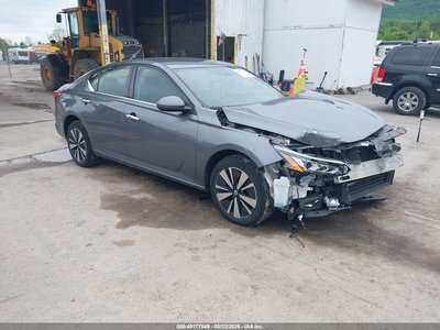 2022 Nissan Altima