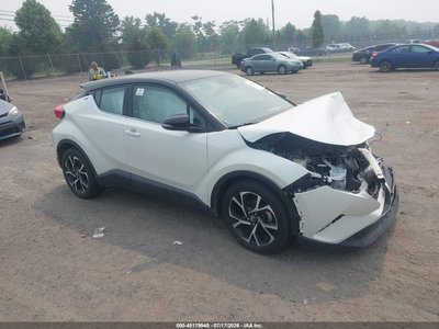 NMTKHMBX4KR****** 2019 Toyota C-HR