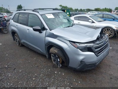 JF2SLDDCXSH****** 2025 Subaru Forester