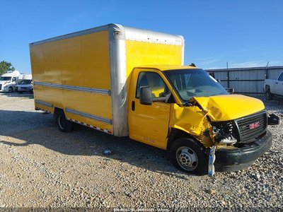 7GZ37TCG3JN****** 2018 GMC Savana