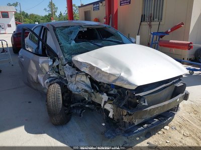 3KPF24AD7LE****** 2020 Kia Forte