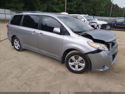 5TDKK3DC3BS****** 2011 Toyota Sienna