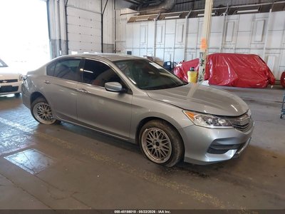 1HGCR2F39HA****** 2017 Honda Accord