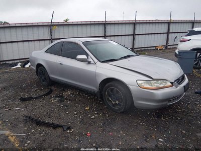 1HGCG3148YA****** 2000 Honda Accord
