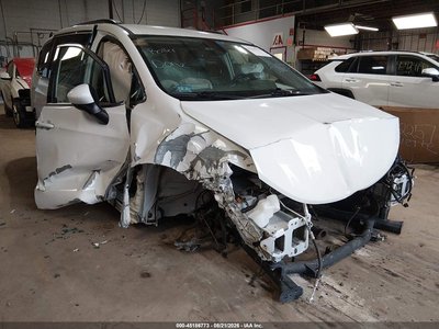 2C4RC1DG2LR****** 2020 Chrysler Voyager