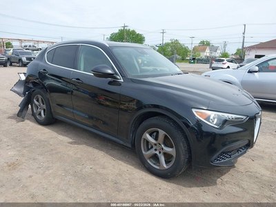 ZASPAKAN1M7****** 2021 Alfa Romeo Stelvio