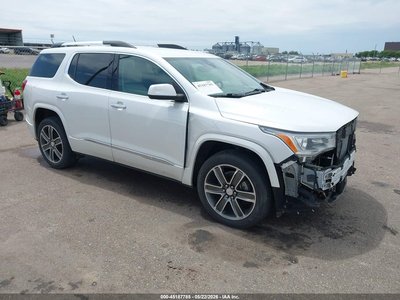 2018 GMC Acadia