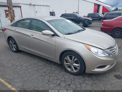 5NPEB4AC5BH****** 2011 Hyundai Sonata