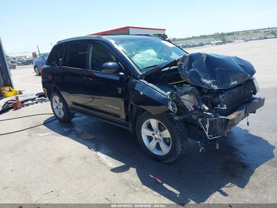 1C4NJDEB9GD****** 2016 Jeep Compass