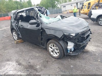 KNDJ23AU0P7****** 2023 Kia Soul