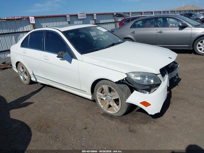 WDDGF8BB0BR****** 2011 Mercedes-Benz C-Class