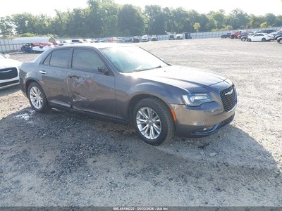 2018 Chrysler 300