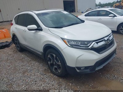 5J6RW1H90HL****** 2017 Honda CR-V