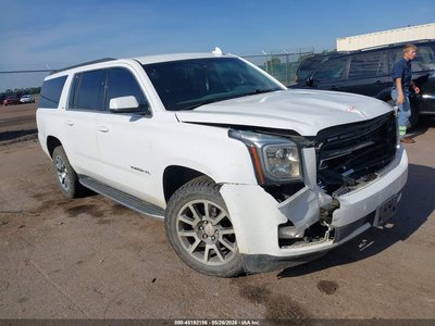 1GKS2GKC5HR****** 2017 GMC Yukon XL