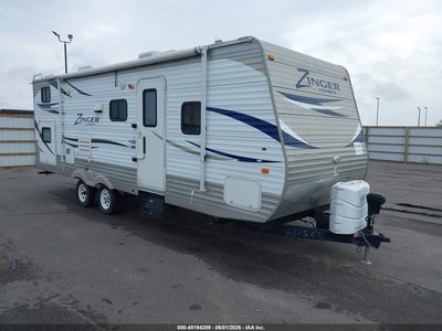 4V0TC2622DA****** 2013 Crossroads Zinger Zt328s