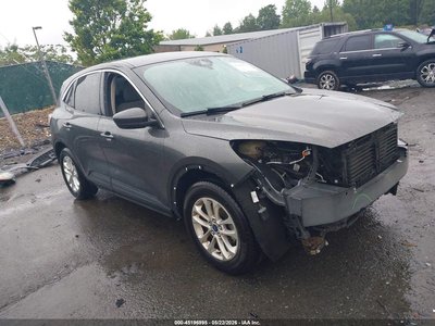 1FMCU0G62LU****** 2020 Ford Escape