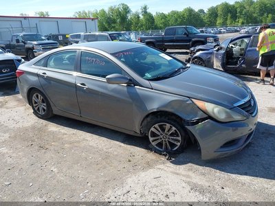 5NPEB4AC7CH****** 2012 Hyundai Sonata