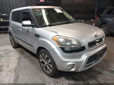 KNDJT2A60C7****** 2012 Kia Soul