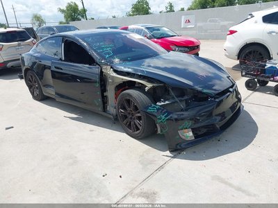 5YJSA1E28JF****** 2018 Tesla Model S