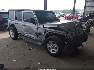1C4HJXDG2JW****** 2018 Jeep Wrangler
