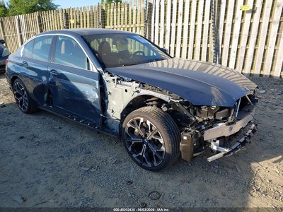 2025 BMW 330i