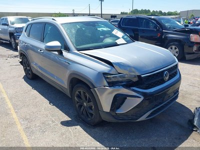 3VVSX7B29RM****** 2024 Volkswagen Taos