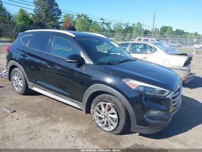 KM8J3CA4XJU****** 2018 Hyundai Tucson