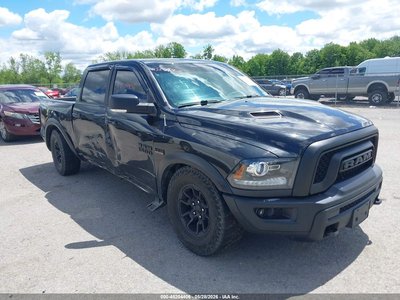 1C6RR7YTXJS****** 2018 RAM 1500