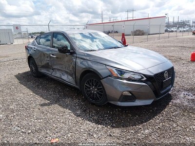2021 Nissan Altima