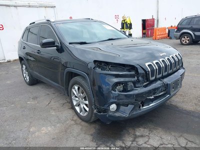 1C4PJMDB3JD****** 2018 Jeep Cherokee