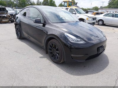 5YJYGDEEXMF****** 2021 Tesla Model Y
