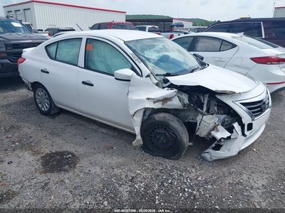 3N1CN7AP9HL****** 2017 Nissan Versa