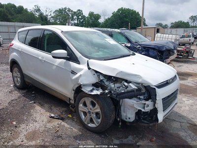 1FMCU0G7XFU****** 2015 Ford Escape