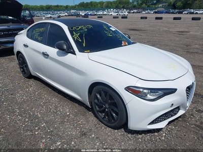 ZARFAEBN7J7****** 2018 Alfa Romeo Giulia
