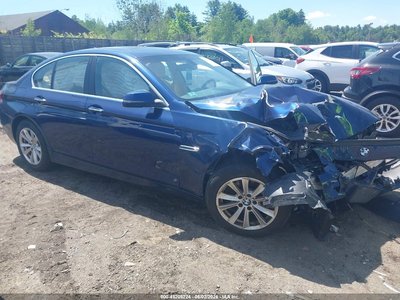 WBA5A7C50FG****** 2015 BMW 528i