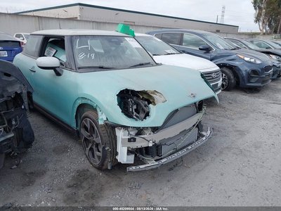 WMW23GD05T2****** 2026 MINI Hardtop