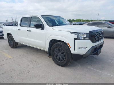 2024 Nissan Frontier