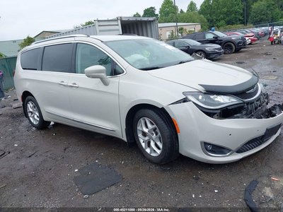 2C4RC1EG6HR****** 2017 Chrysler Pacifica