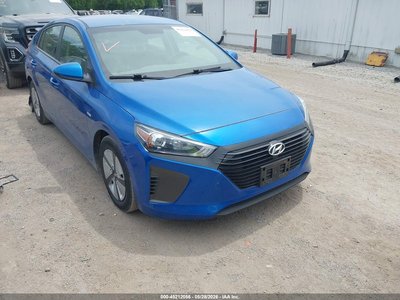 KMHC65LC3JU****** 2018 Hyundai Ioniq Hybrid