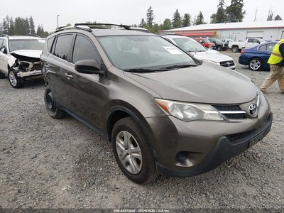 2T3ZFREVXFW****** 2015 Toyota RAV4
