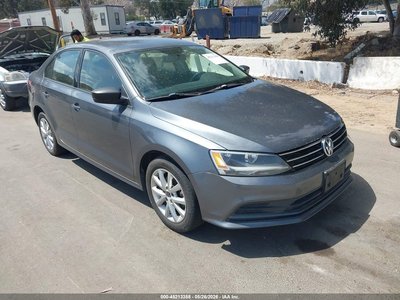 3VWD17AJXFM****** 2015 Volkswagen Jetta
