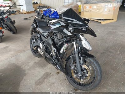 JKAEXEJ10KD****** 2019 Kawasaki Ex650