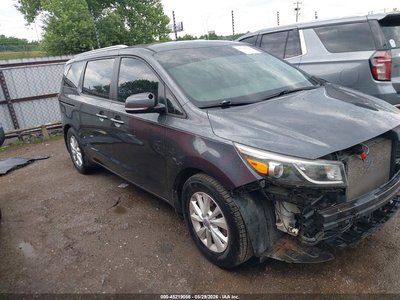 2016 Kia Sedona