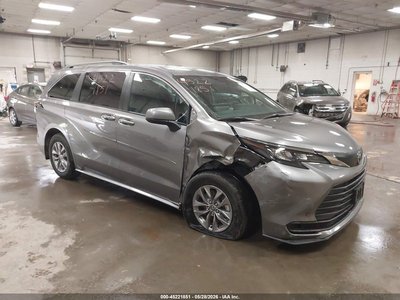 5TDKSKFC4TS****** 2026 Toyota Sienna