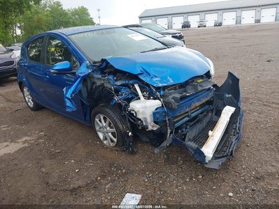 JTDKDTB35C1****** 2012 Toyota Prius C