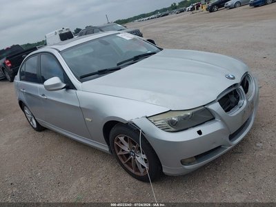 WBAPH7G52AN****** 2010 BMW 3 Series