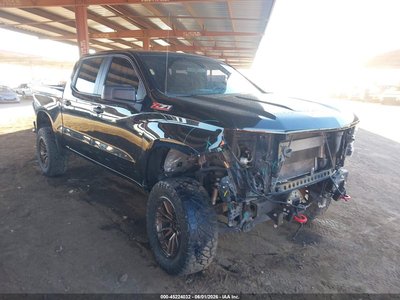 1GCPYCEF4KZ****** 2019 Chevrolet Silverado 1500
