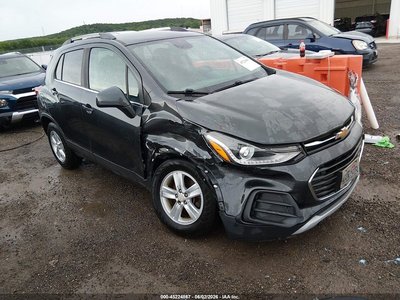 3GNCJLSB7HL****** 2017 Chevrolet Trax