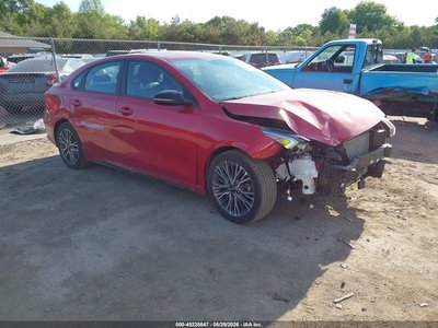 3KPF54AD7RE****** 2024 Kia Forte