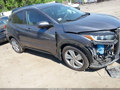 3CZRU6H50KM****** 2019 Honda HR-V